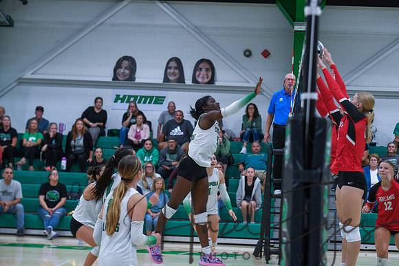 2025-2026 Volleyball vs. Firelands V 09302025-148