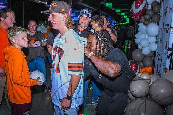 2022 Kareem Hunt Charity Event 10122022-68
