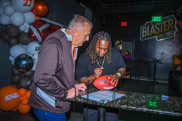 2022 Kareem Hunt Charity Event 10122022-115