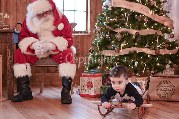 2018 Santa Mini Session - Jack-60