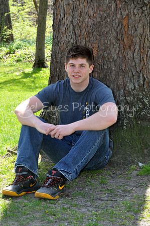 BrianHershey_ 2015 Senior (73)FINAL