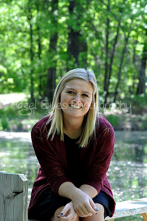 2015_Senior NicolleJenny (14)f