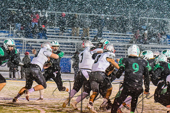 2022 CHS FB G14 vs Columbus Grove 11192022-350