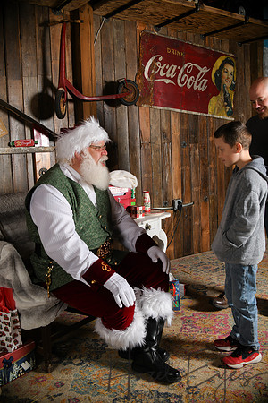 Day2Santa (144)