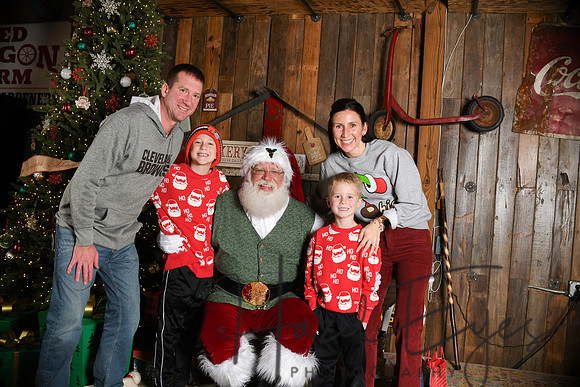 Day2Santa (232)