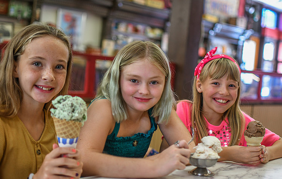 2021 TWEEN Ice Cream Session09262021-74