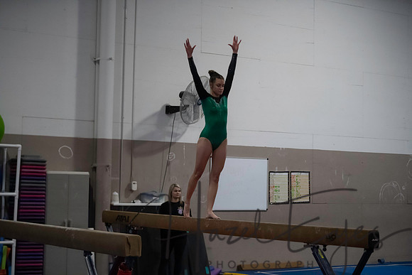 2025-2026 Gym Senior Night 02012026-105