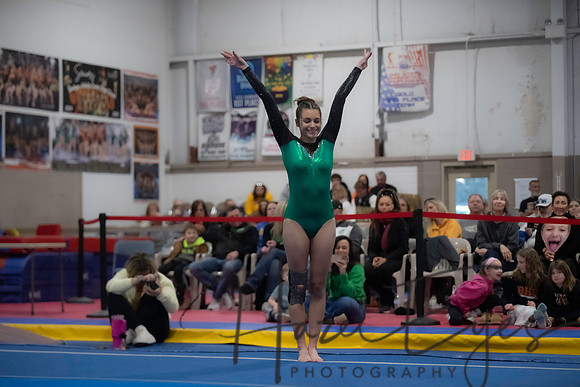 2025-2026 Gym Senior Night 02012026-170
