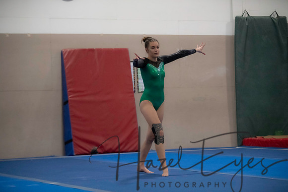 2025-2026 Gym Senior Night 02012026-187