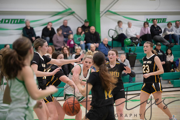 2025-2026 Baketball-Girls Senior Night 02042026-31