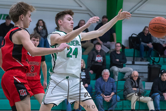 2025-2026 Varsity Basketball vs Cuyahoga Heights 02102026-100