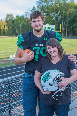 2022 FB Seniors with Moms-13