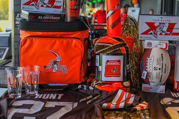 2021 Kareem Hunt Charity Event 10.2021-3