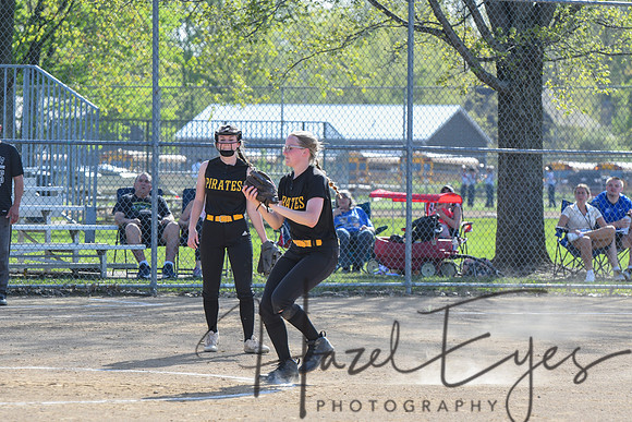 2022 SOFTBALL Varsity vs Blk River 05102022-70