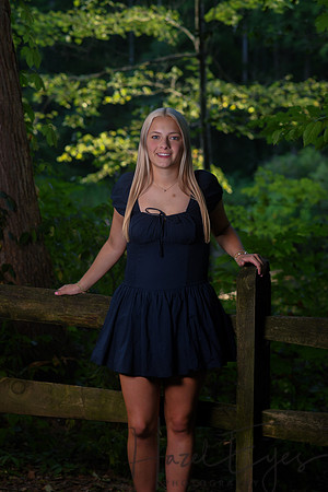 2026 SENIOR Madelyn Egli-18