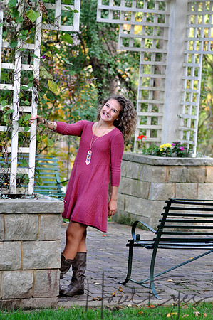 2017 SENIOR SarahSnakovsky 55