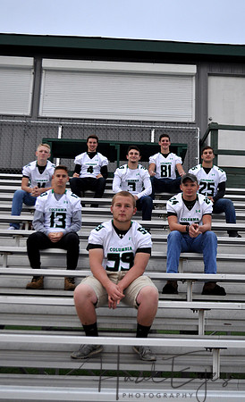 2017 SENIOR FB with MOMS (28)