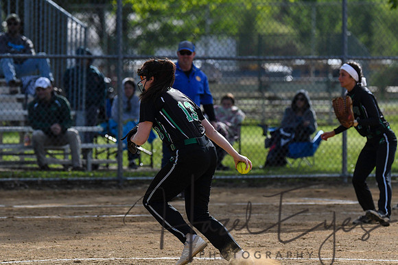 2017 Varsity Softball vs. Brooklyn-16