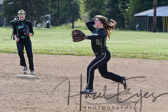 2017 Varsity Softball vs. Brooklyn-39