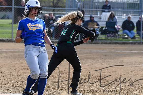 2017 Varsity Softball vs. Brooklyn-40