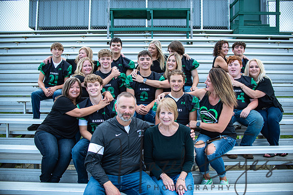 2024 Senior FB Moms-14