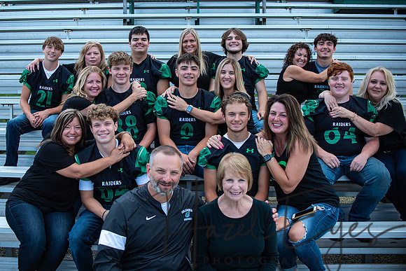 2024 Senior FB Moms-17