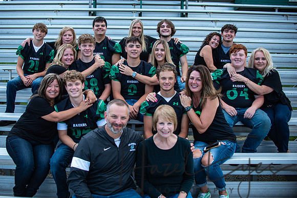 2024 Senior FB Moms-23