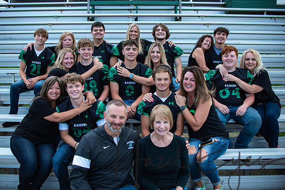 2024 Senior FB Moms-24