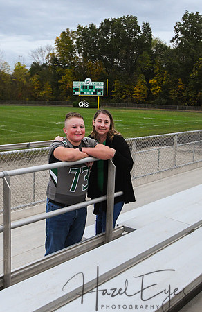 FB Seniors with Moms-20