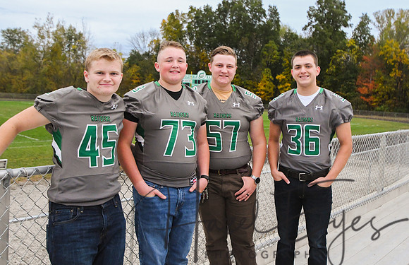 FB Seniors with Moms-35