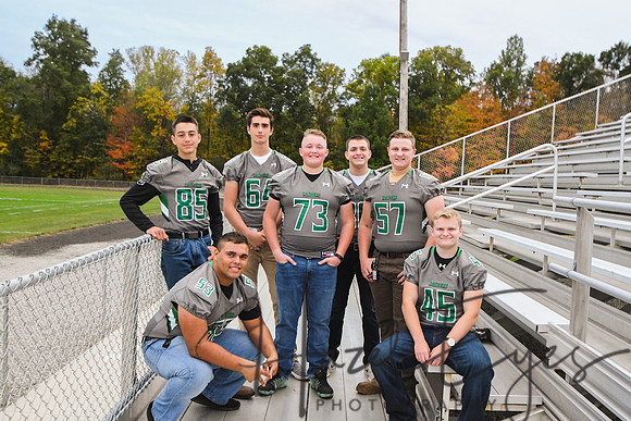 FB Seniors with Moms-39