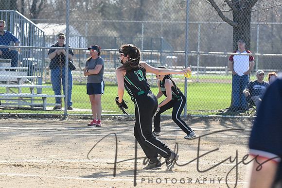 2018 Varsity Softballl vs Oberlin 05012018-13