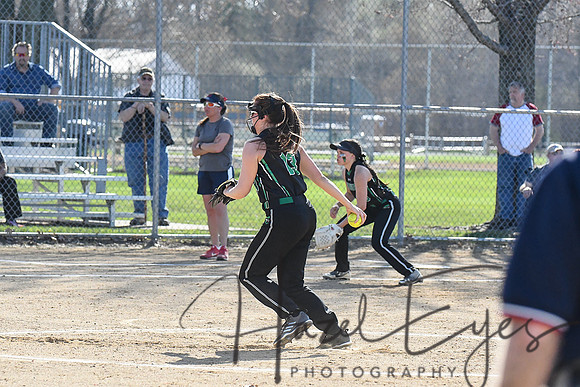 2018 Varsity Softballl vs Oberlin 05012018-14