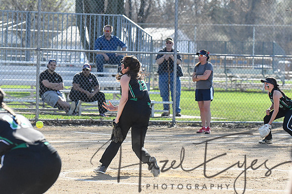 2018 Varsity Softballl vs Oberlin 05012018-19