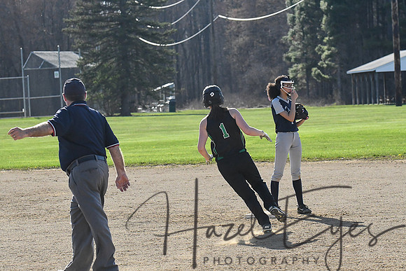 2018 Varsity Softballl vs Oberlin 05012018-86