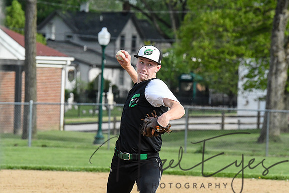 2018 Varsity Basebal vs Buckeye-18