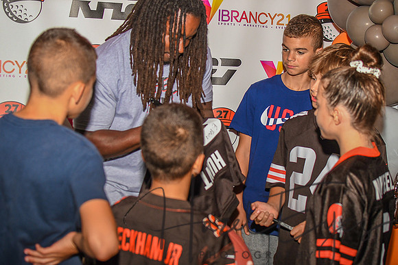 2021 Kareem Hunt Charity Event 10.2021-95