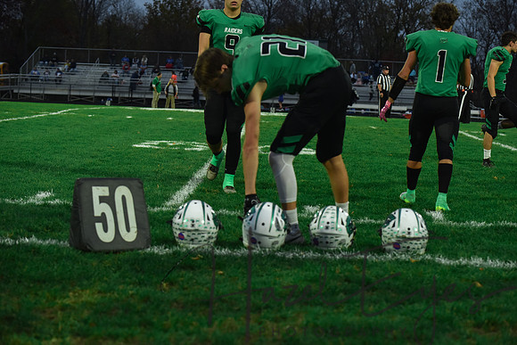 2023 FOOTBALL G11 vs Mapleton 10272023-33
