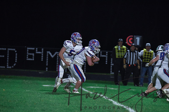 2023 FOOTBALL G11 vs Mapleton 10272023-101
