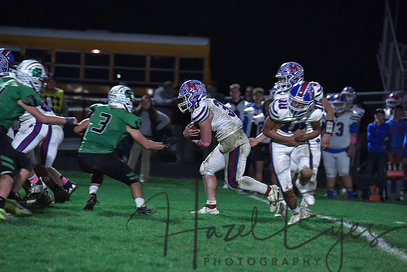 2023 FOOTBALL G11 vs Mapleton 10272023-201