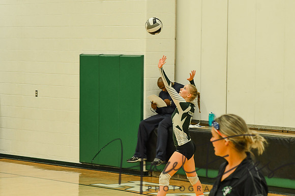 2018 Varsity Volleyball vs Fairview-6