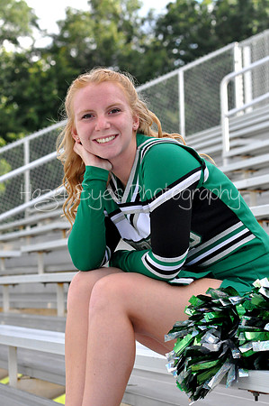 2017 SENIOR HattieGault 19