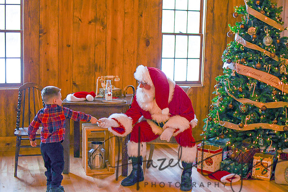 2018 Santa Mini_Aideyn-5