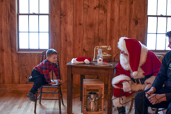 2018 Santa Mini_Aideyn-8