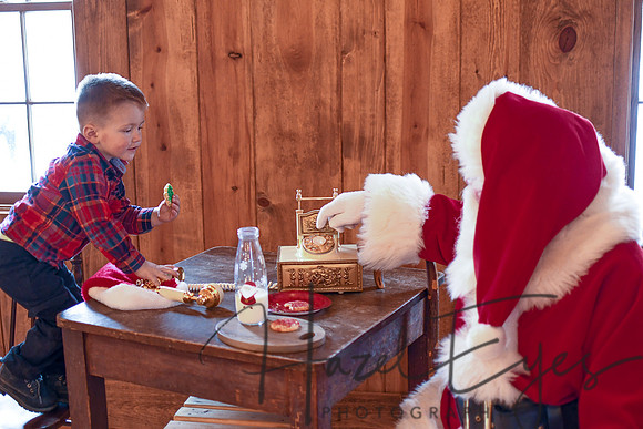 2018 Santa Mini_Aideyn-32