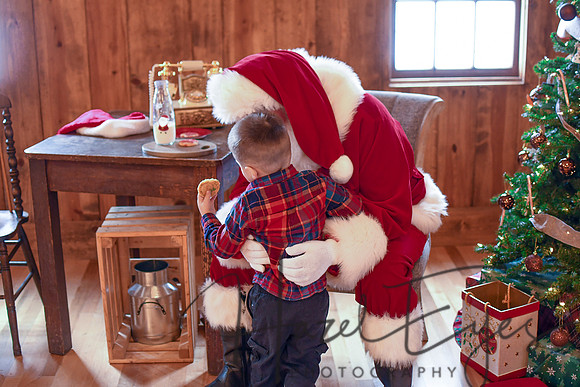 2018 Santa Mini_Aideyn-40