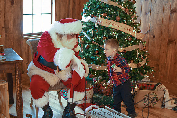 2018 Santa Mini_Aideyn-66