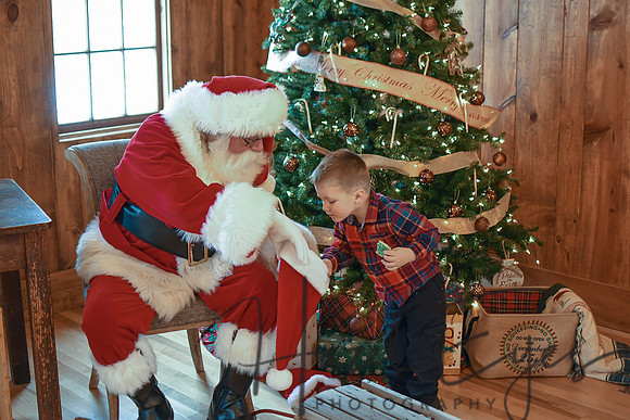 2018 Santa Mini_Aideyn-69