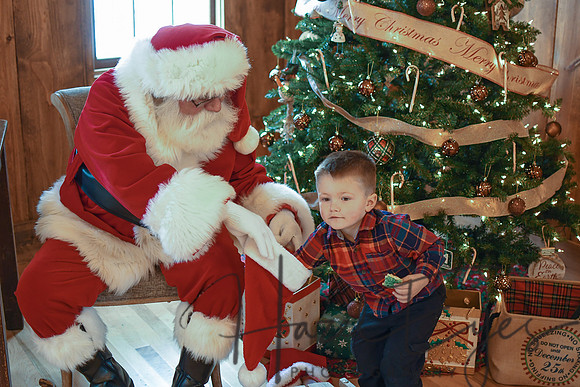 2018 Santa Mini_Aideyn-72