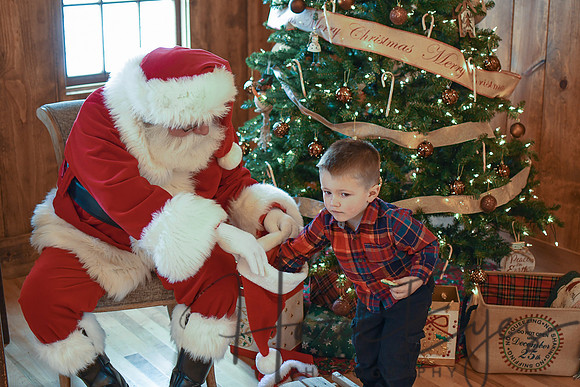2018 Santa Mini_Aideyn-74